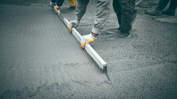 Best Concrete Sidewalk Installation  in Monte Vista, CO